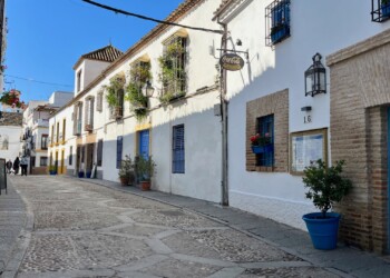 Apartamentos Wallada. Apartamentos Turísticos en Córdoba.